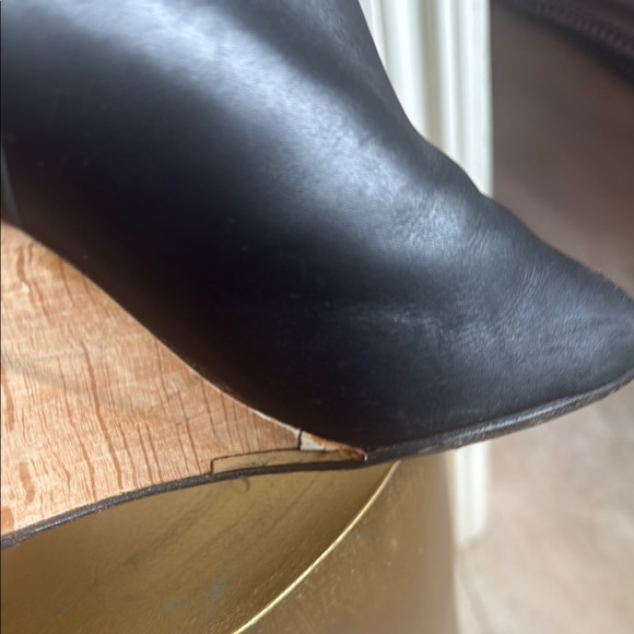 CHANEL Black Wedge Peep-Toe Shoes. Size 8 - Picture 13 of 13